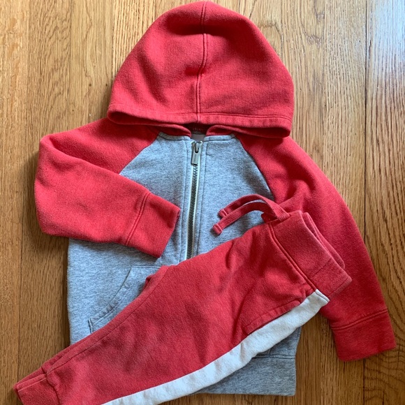 Old Navy outfit set Size: 2T - Picture 1 of 6